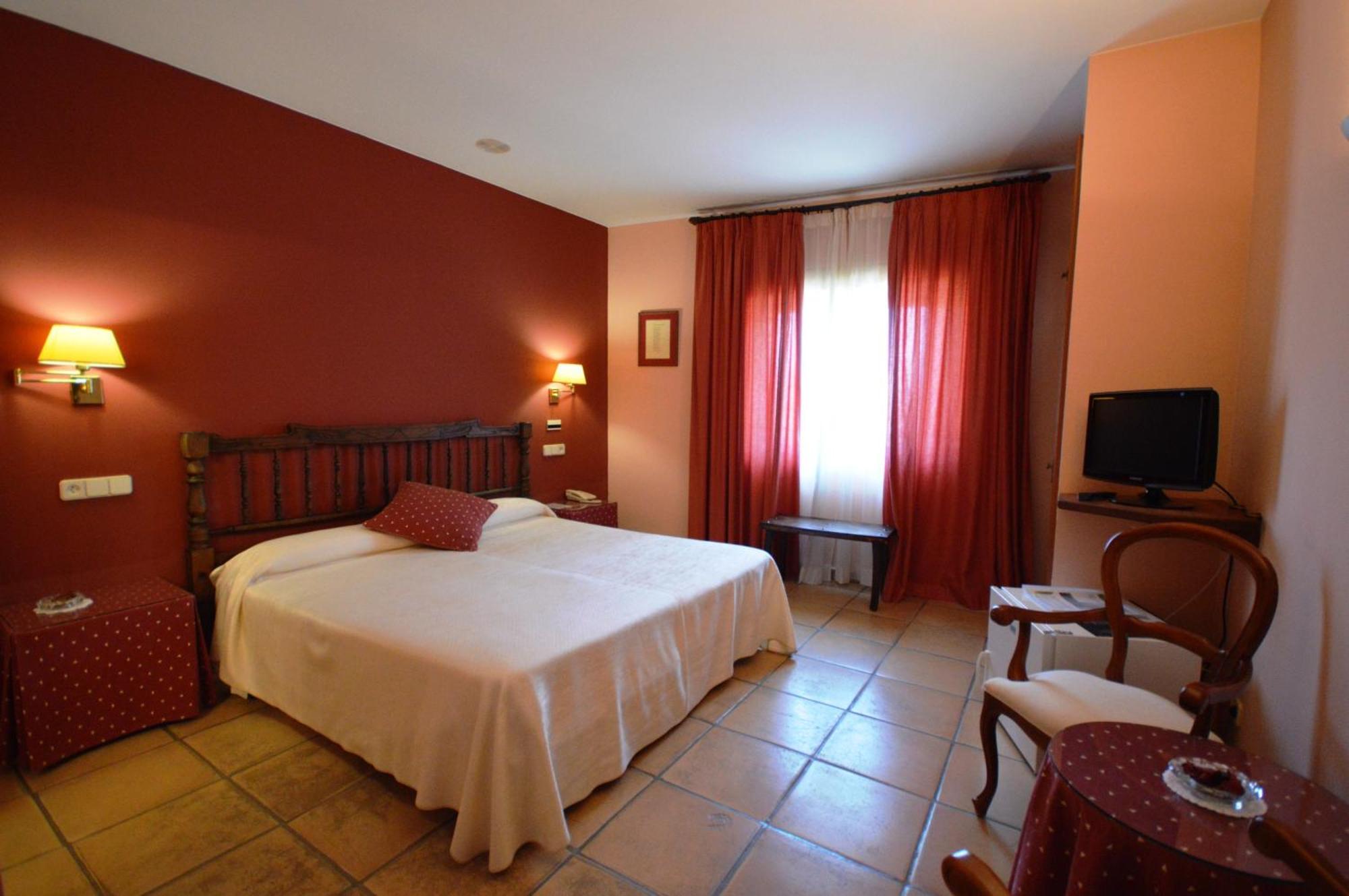 Hotel Can Ceret Sant Pere Pescador Cameră foto