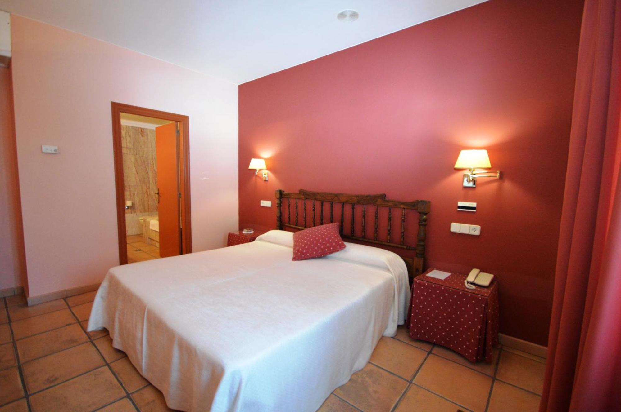 Hotel Can Ceret Sant Pere Pescador Cameră foto